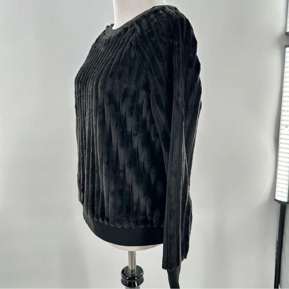 No boundaries womens sweater size S 3-5 black faux fur ribbed cozy pullover - Picture 6 of 11